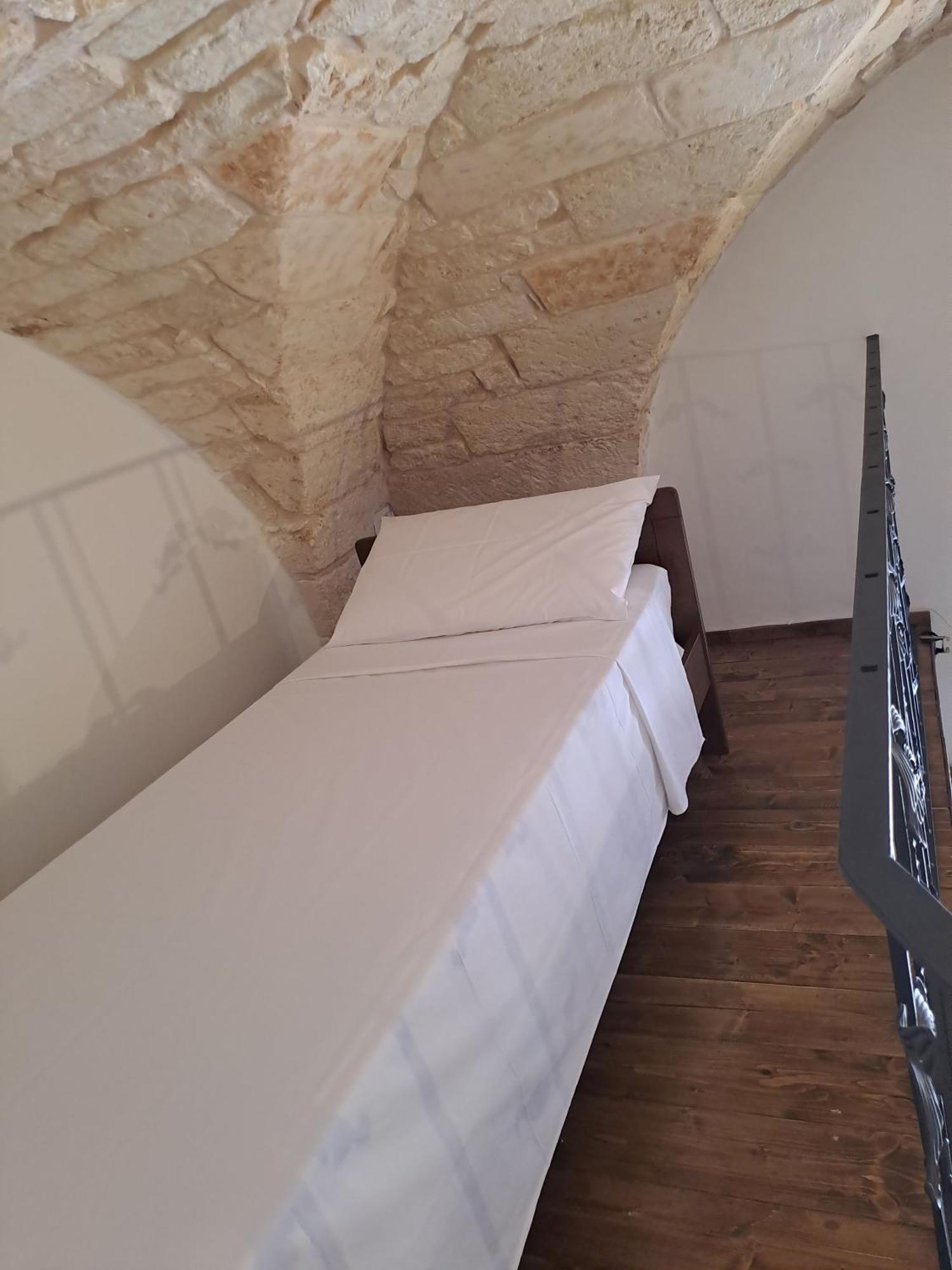 Petrakis House Hotel Ostuni Buitenkant foto
