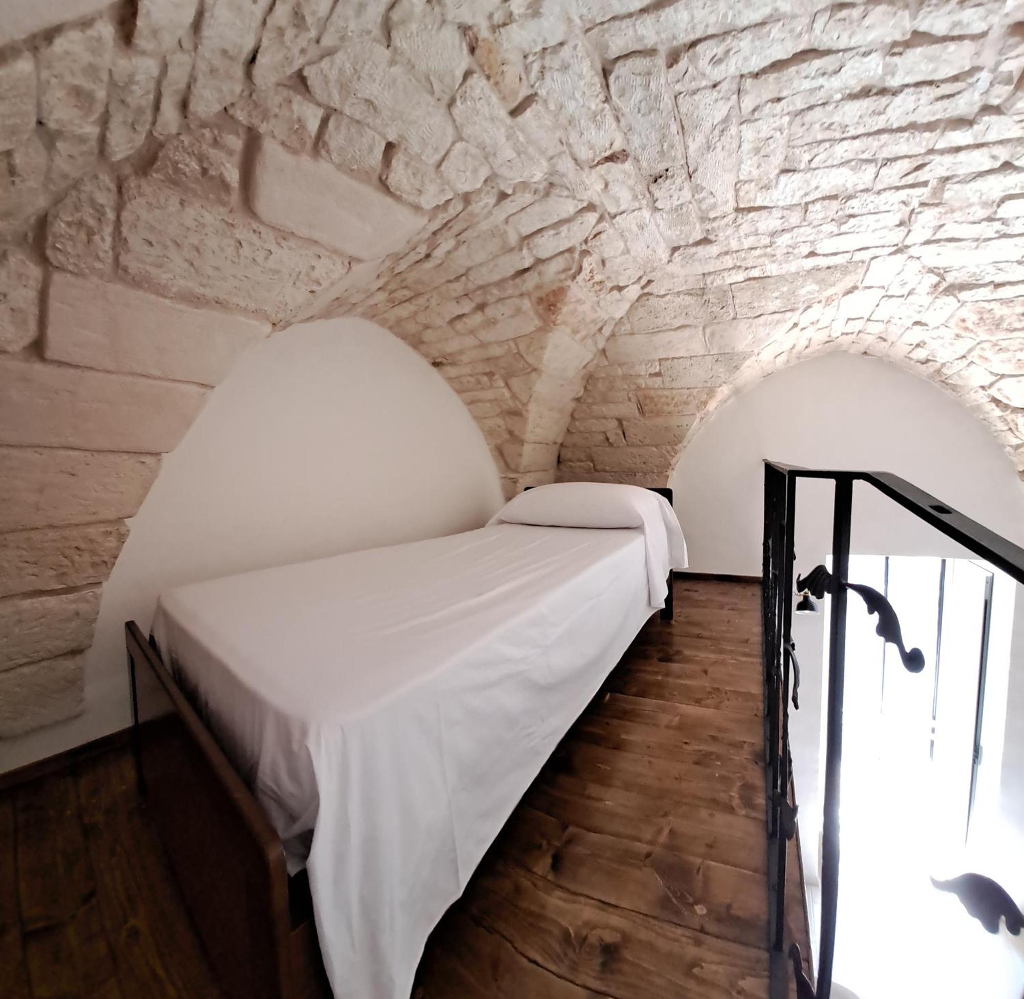 Petrakis House Hotel Ostuni Buitenkant foto